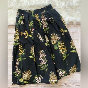 Tommy Hilfiger skirt floral